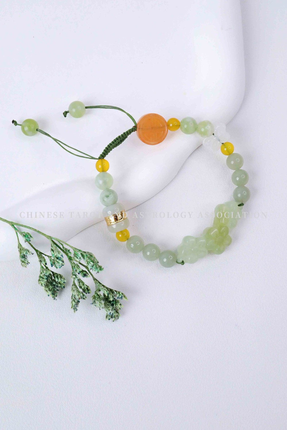 Thin-walled Intertwined Vine Jade Pot Bracelet (Affordable Version) 